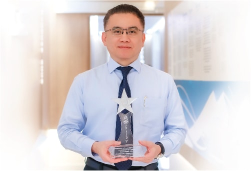 Dr.Chatchai Sribundit