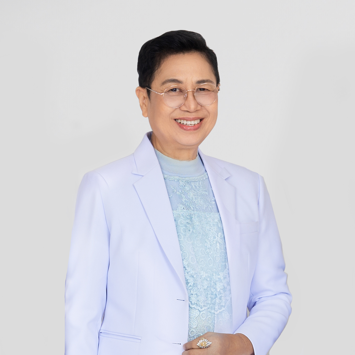 แพทย์หญิงส่งแสง กาญจนวิสิษฐผล